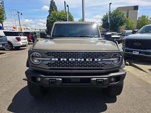 2025 Ford Bronco Badlands