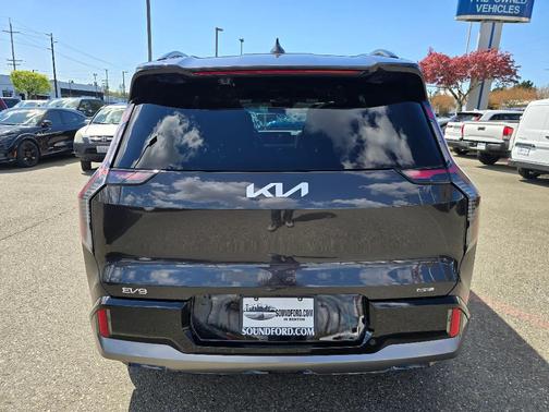 2024 Kia EV9 GT-Line