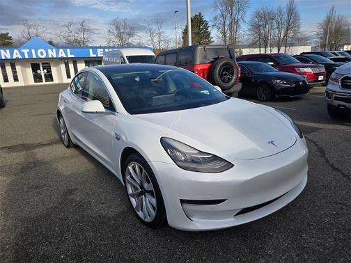 2018 Tesla Model 3 Performance