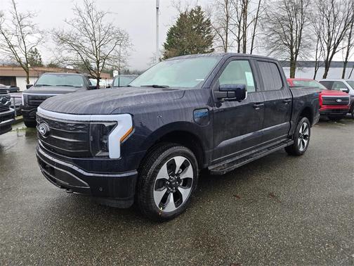 2025 Ford F-150 Lightning Platinum