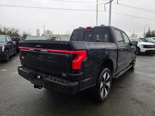 2025 Ford F-150 Lightning Platinum