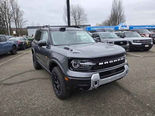 Carbonized Gray Metallic 2026 Ford Bronco Sport Badlands