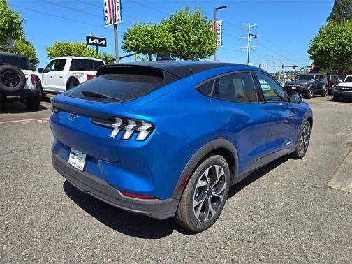 2025 Ford Mustang Mach-E Select