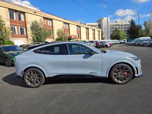 2025 Ford Mustang Mach-E GT