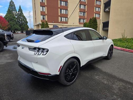 2025 Ford Mustang Mach-E GT