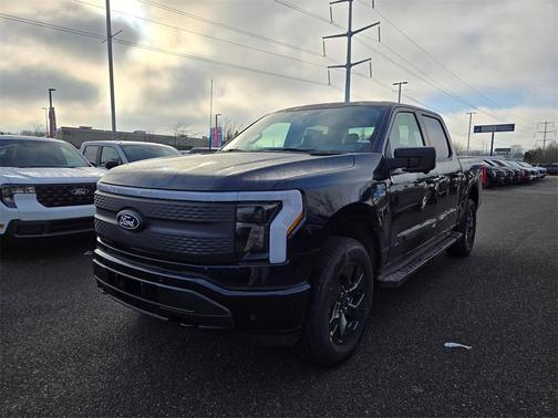 2025 Ford F-150 Lightning Flash