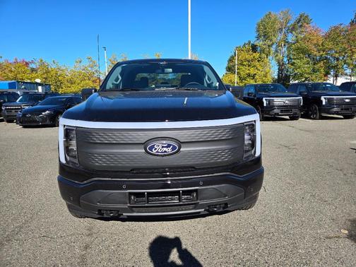 Agate Black Metallic 2025 Ford F-150 Lightning Flash