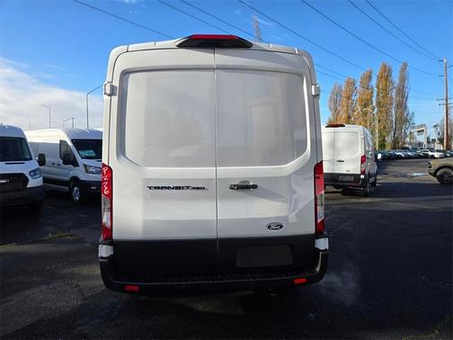 2026 Ford Transit-250 148 WB Medium Roof Cargo