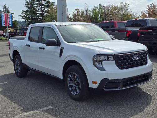 Oxford White 2026 Ford Maverick XLT