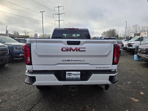 2023 GMC Sierra 3500 Denali