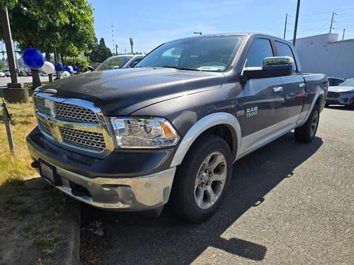 Granite Crystal Clearcoat Metallic 2014 RAM 1500 Laramie