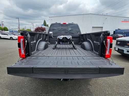 Agate Black 2026 Ford F-450 Platinum
