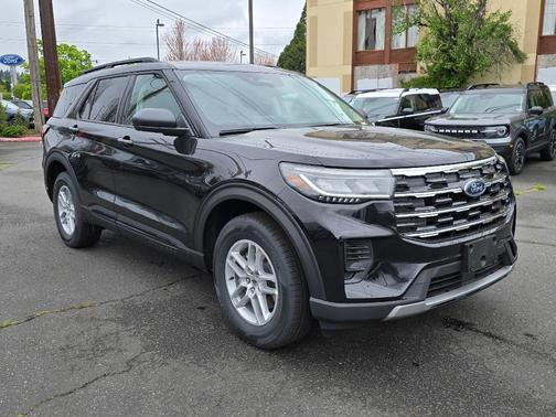 Agate Black Metallic 2026 Ford Explorer Active