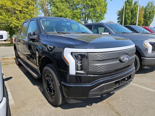 2025 Ford F-150 Lightning XLT