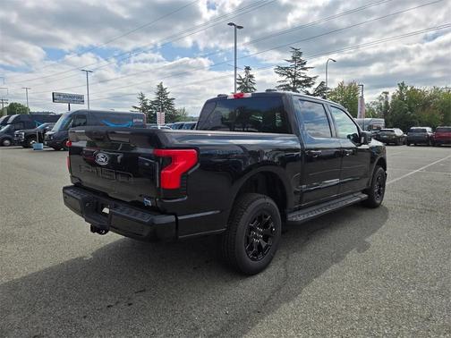 2025 Ford F-150 Lightning XLT