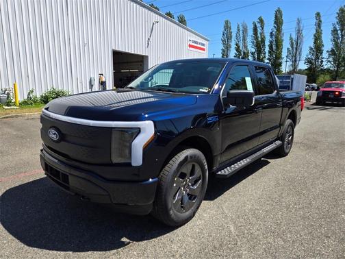 2025 Ford F-150 Lightning Flash