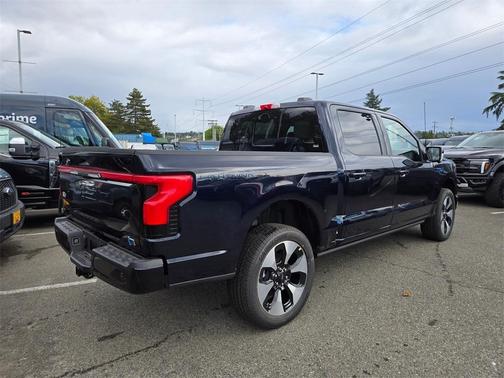 2025 Ford F-150 Lightning Platinum