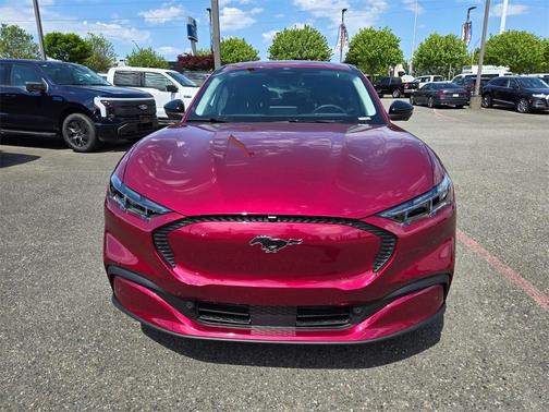 2025 Ford Mustang Mach-E Select
