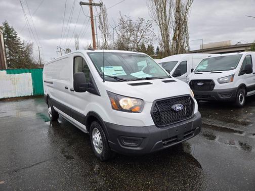 Oxford White 2026 Ford Transit-250 Base