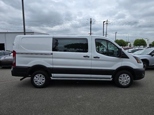 Oxford White 2025 Ford Transit-250