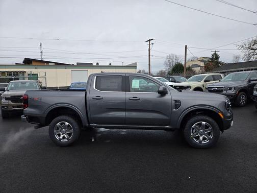 Carbonized Gray Metallic 2026 Ford Ranger Lariat