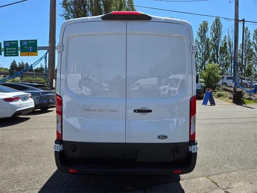 2025 Ford Transit-250 148 WB Medium Roof Cargo