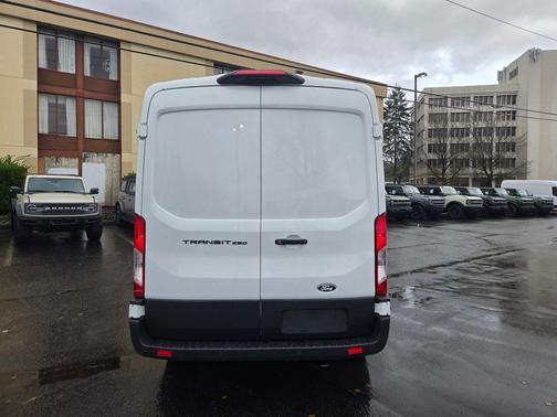 2026 Ford Transit-250 148 WB Medium Roof Cargo