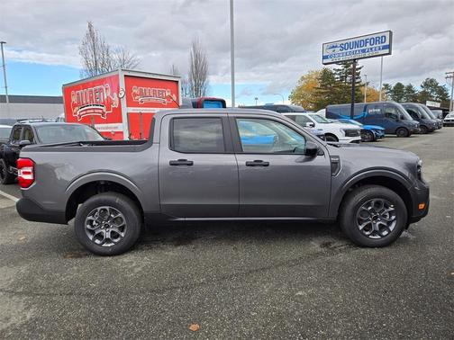 2025 Ford Maverick XLT