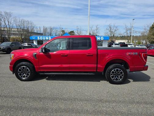 Rapid Red Metallic Tinted Clearcoat 2021 Ford F-150 XLT