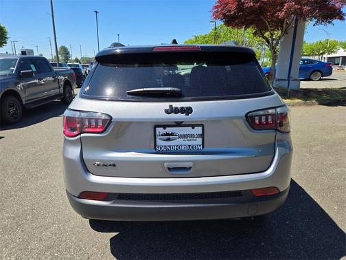 2020 Jeep Compass Latitude