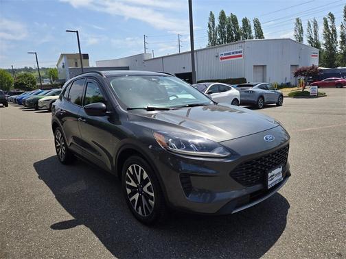 2020 Ford Escape SE Sport Hybrid