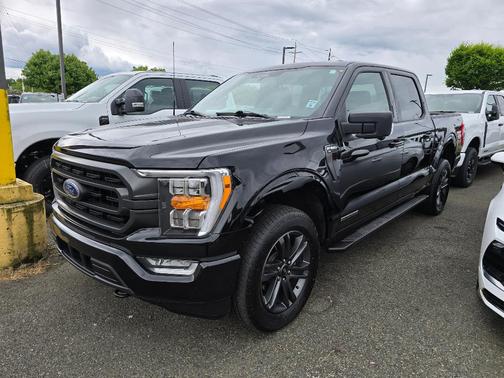 Agate Black 2023 Ford F-150 XLT