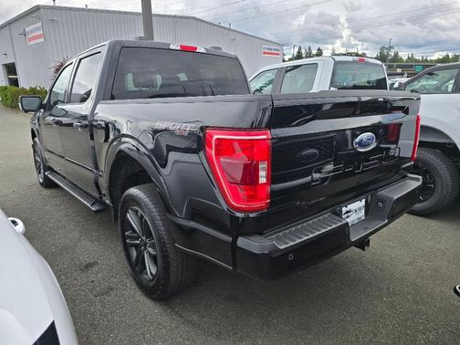 Agate Black 2023 Ford F-150 XLT