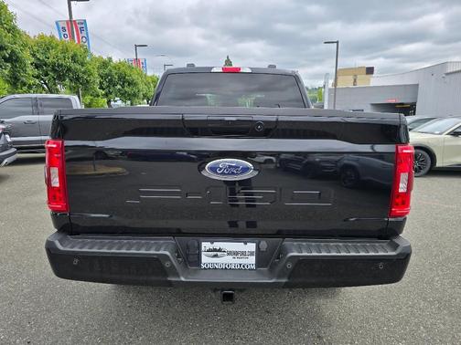 Agate Black 2023 Ford F-150 XLT
