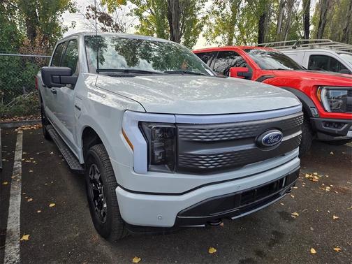 2023 Ford F-150 Lightning XLT