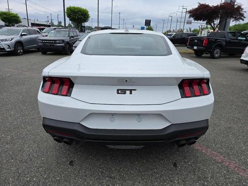 Oxford White 2025 Ford Mustang GT Premium