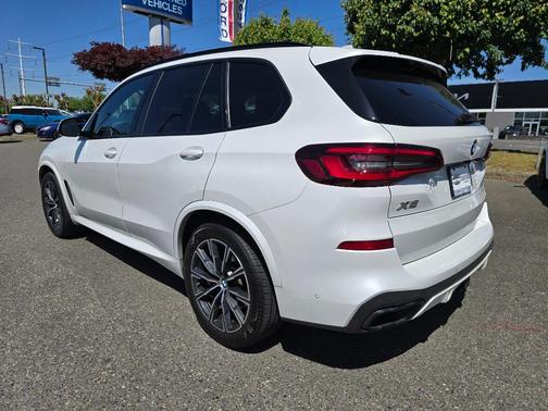 Alpine White 2021 BMW X5 xDrive40i