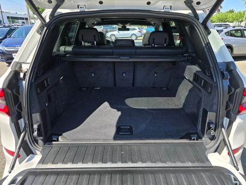 Alpine White 2021 BMW X5 xDrive40i
