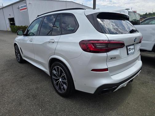 Alpine White 2021 BMW X5 xDrive40i