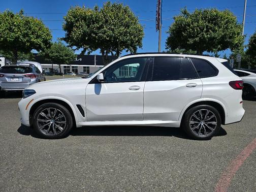Alpine White 2021 BMW X5 xDrive40i