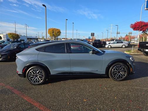 2024 Ford Mustang Mach-E Premium