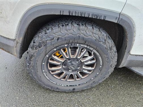 2024 Rivian R1S Adventure Quad Motor Large Pack