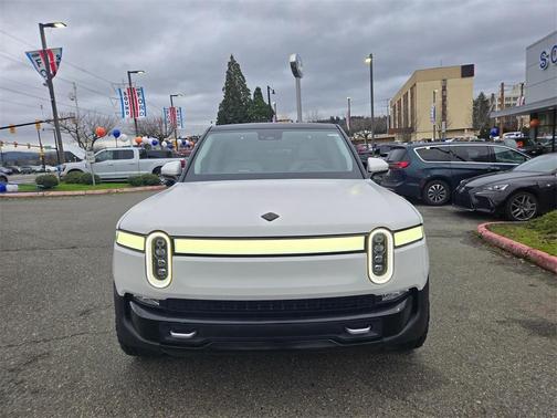 2024 Rivian R1S Adventure Quad Motor Large Pack