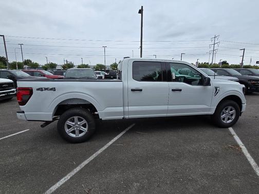 Oxford White 2026 Ford F-150 XLT