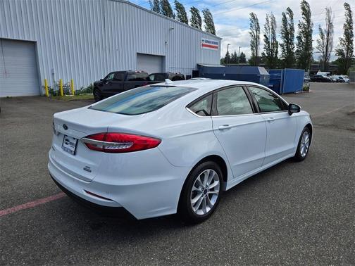 2020 Ford Fusion Hybrid SE