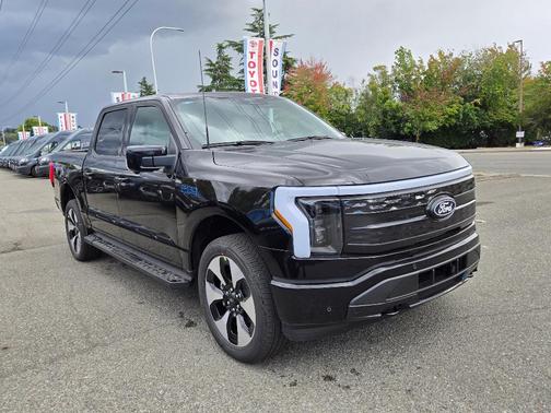Agate Black Metallic 2025 Ford F-150 Lightning Platinum