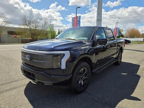 2025 Ford F-150 Lightning LARIAT