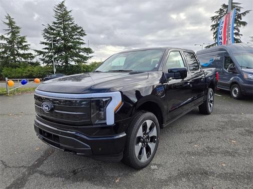 2025 Ford F-150 Lightning Platinum