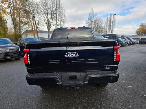 2025 Ford F-150 Lightning Flash