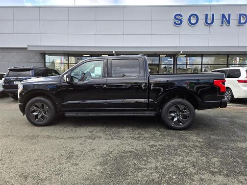 2025 Ford F-150 Lightning Flash